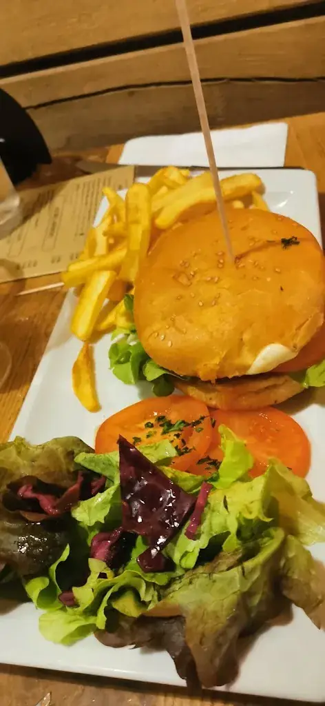 Menu_Bar Central_Saint-Claude_image_7