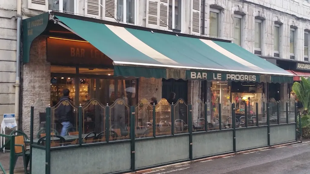 Bar du Progrès restaurant in Saint-Claude