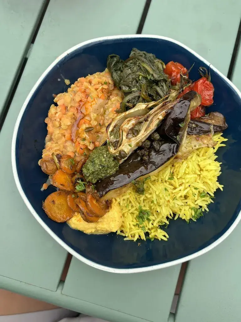 Julia Prokopenko_Odessa l'Ecole_Lormes_review