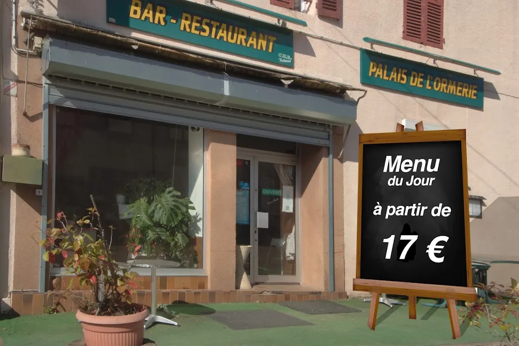 Palais de l'Ormerie restaurant in Lormes