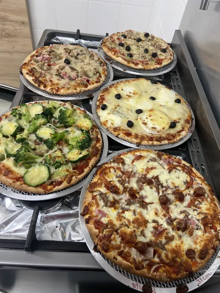 Menu_Aux 2 routes_Lormes_image_4