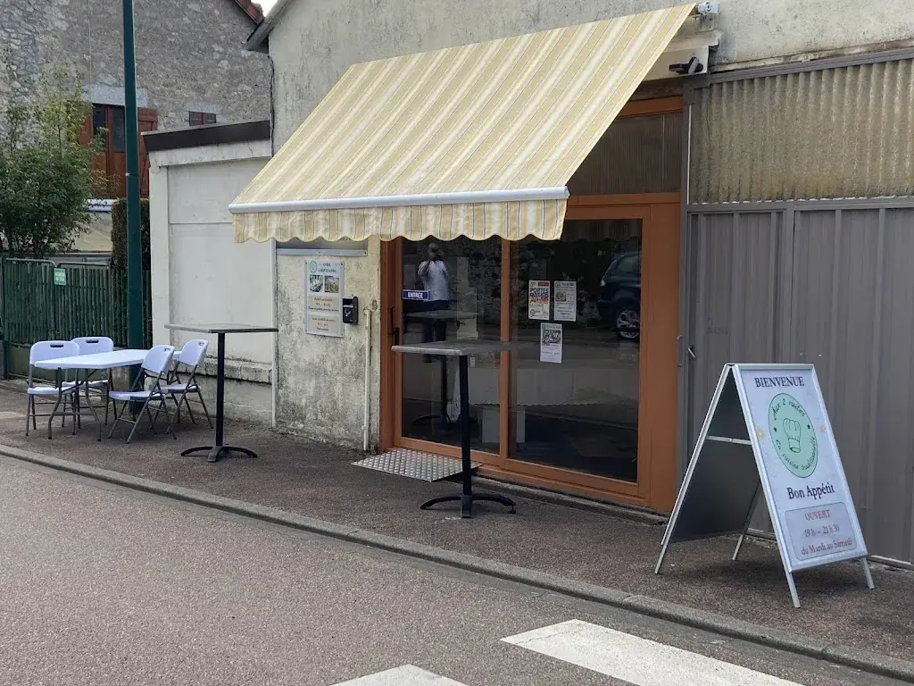 Aux 2 routes_Lormes_slider_image_1