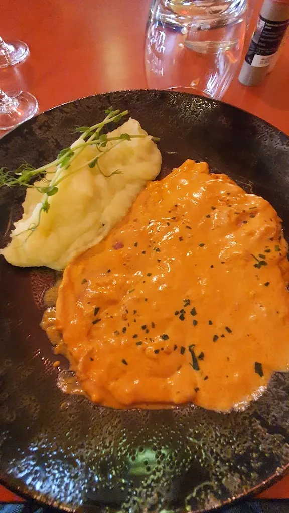 Chez Fernande_Lormes_slider_image_2