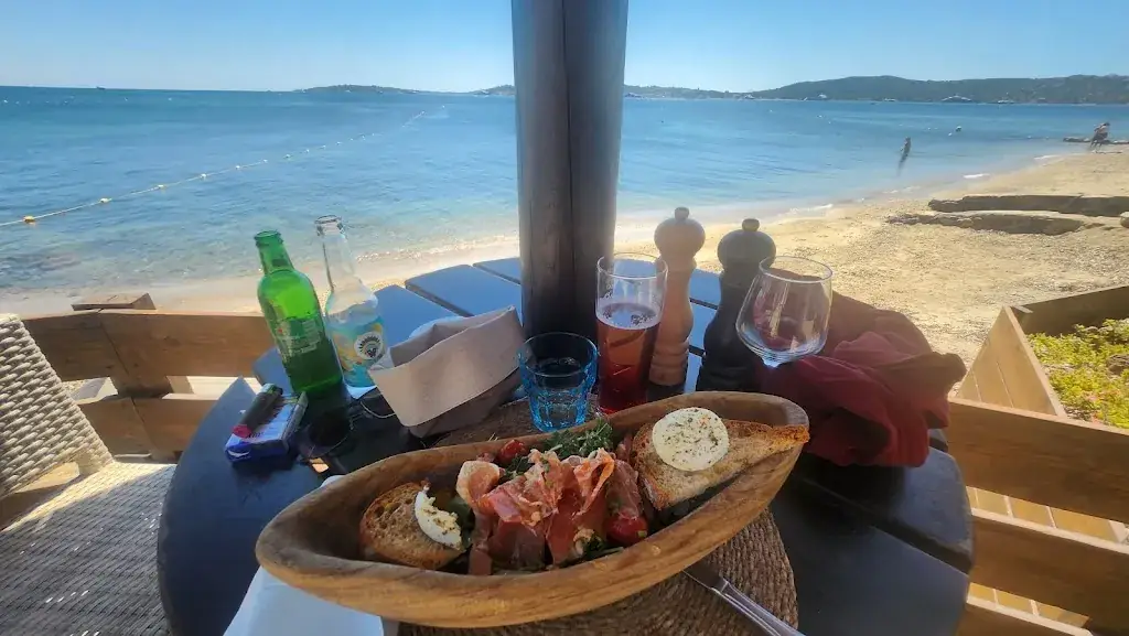 Le Pingouin Bleu_Grimaud_slider_image_3