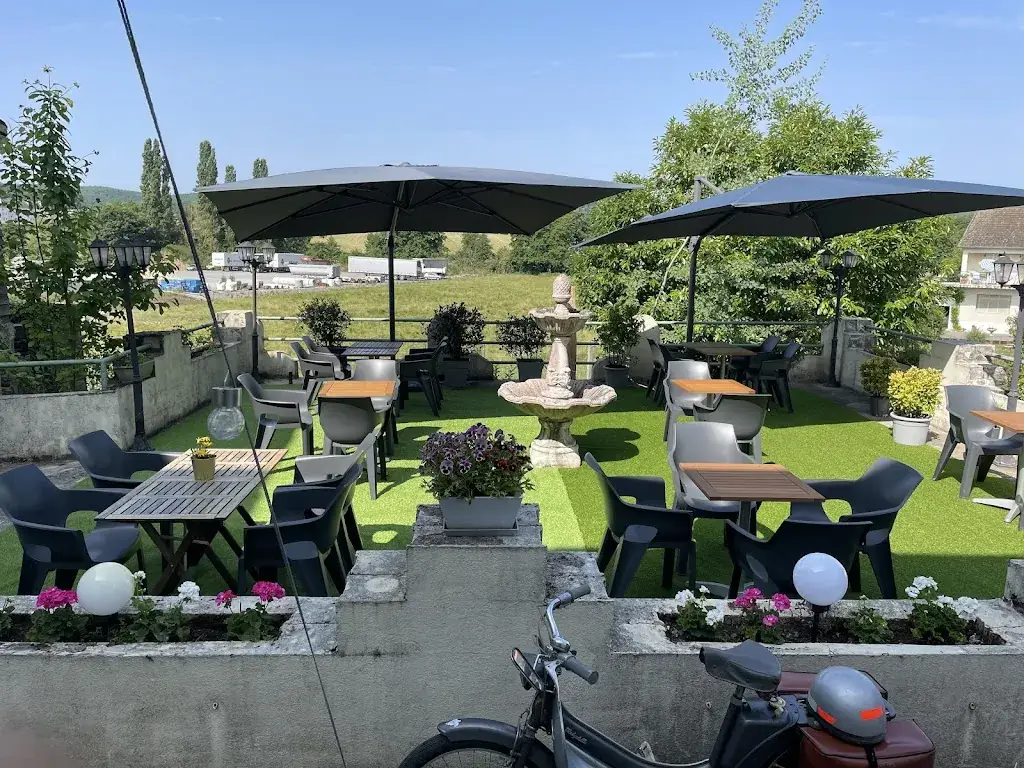 Bistro Luzy_Luzy_slider_image_1