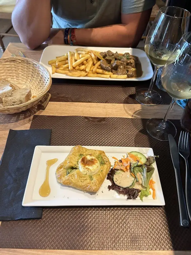 Bistro Luzy_Luzy_slider_image_2