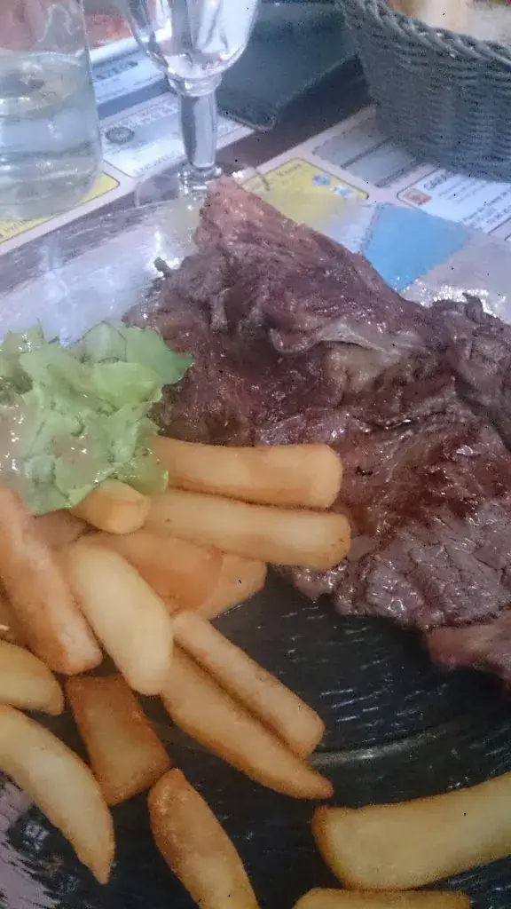 Menu_Bar de l'Eglise_Luzy_image_4