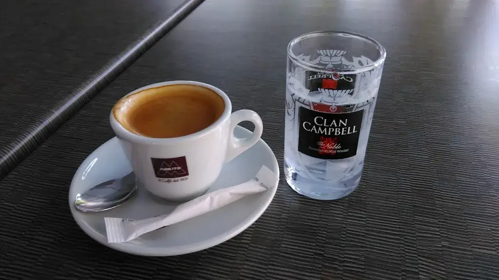 Menu_Bar de l'Eglise_Luzy_image_8