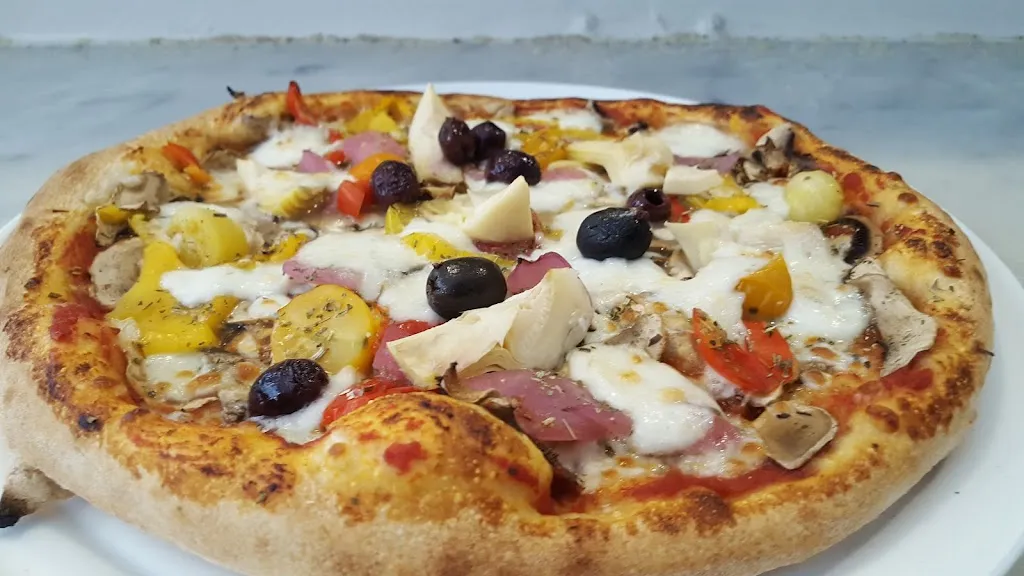 Menu_Bella Pizza Luzy_Luzy_image_8