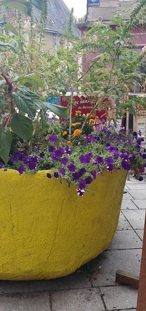 La crêpe dans les étoiles_Luzy_slider_image_2