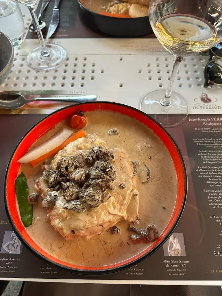 Ezgi Cendik_LA TABLE DE PERRAUD_Lons-le-Saunier_review