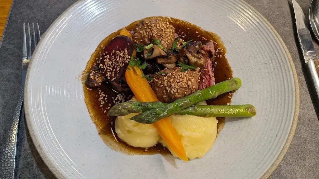 TL_Ô Tablier_Lons-le-Saunier_review