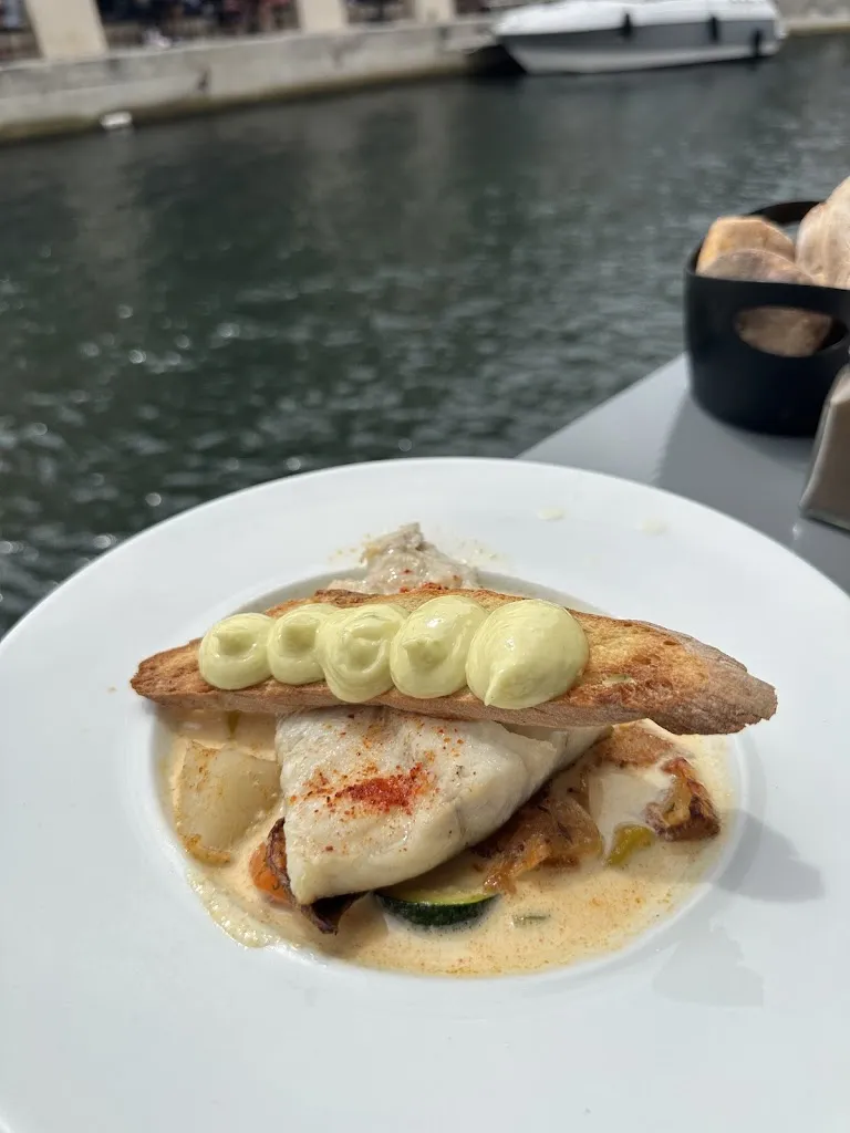 Enrique MARTINEZ_Lily's_Grimaud_review