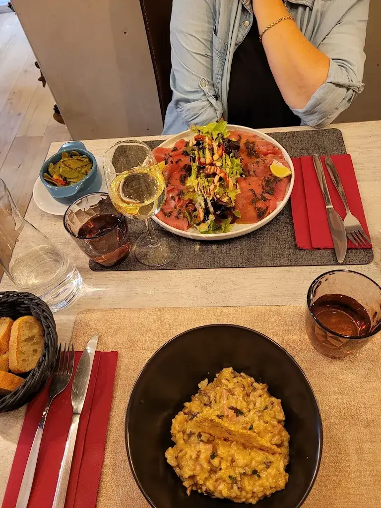 Sarenka Dimi_Restaurant Les 2 Flèches_Lons-le-Saunier_review