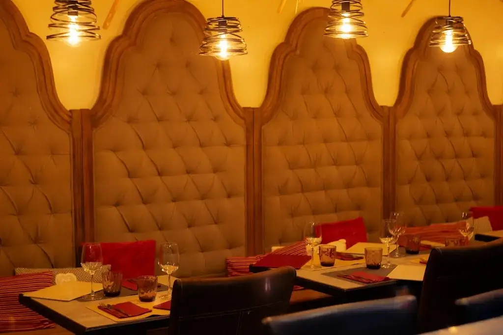 Restaurant Les 2 Flèches restaurant in Lons-le-Saunier