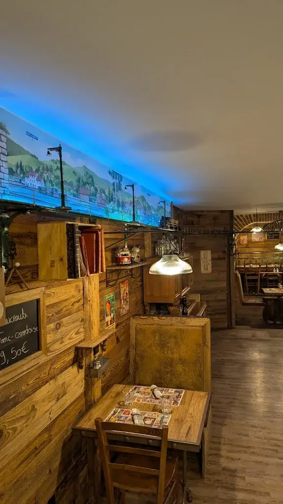 Edy Perillat_Aux Plaisirs d'Antan_Lons-le-Saunier_reseña