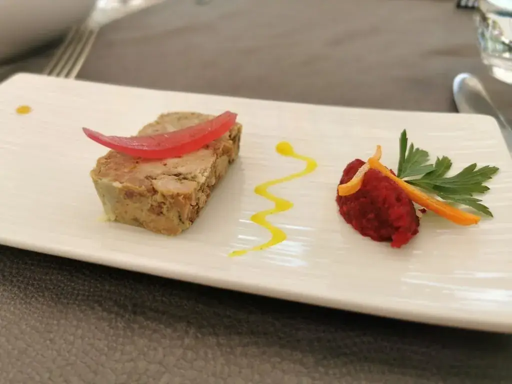 Johnny N_Restaurant La Petite Auberge SARL_Lons-le-Saunier_review