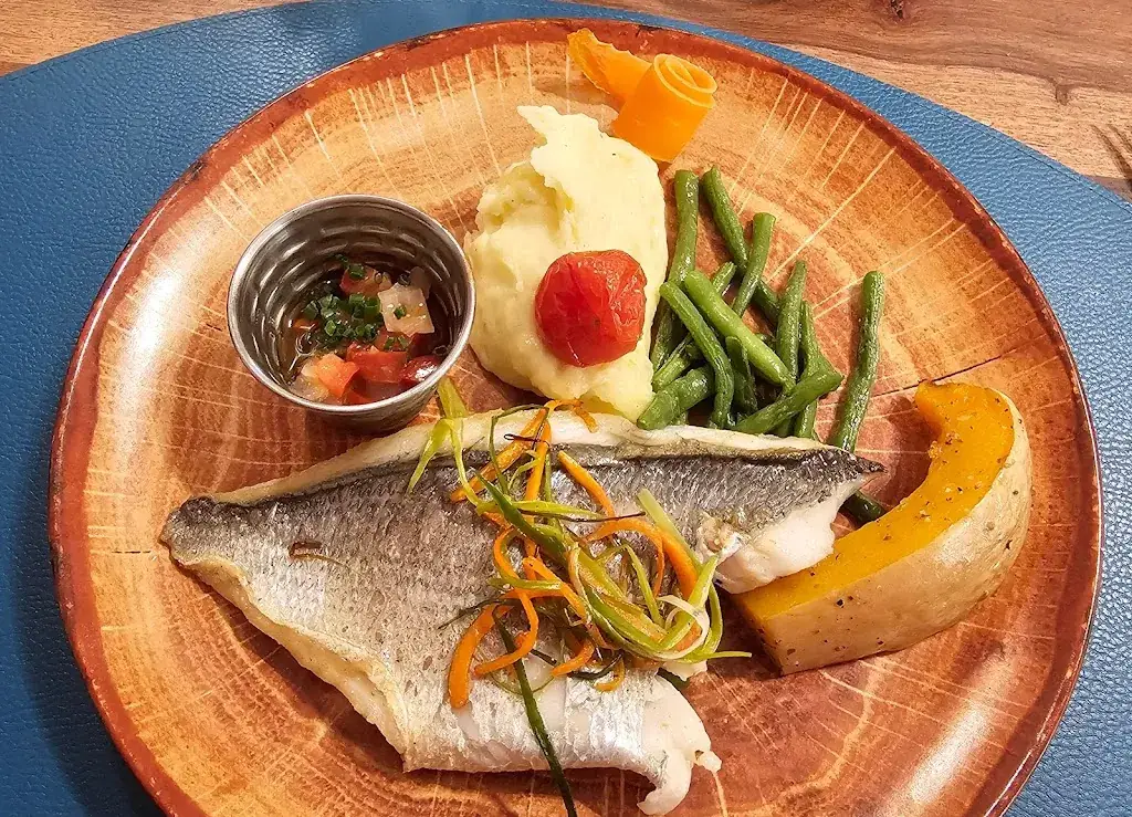 Auberge de la Renaissance_Marzy_slider_image_1