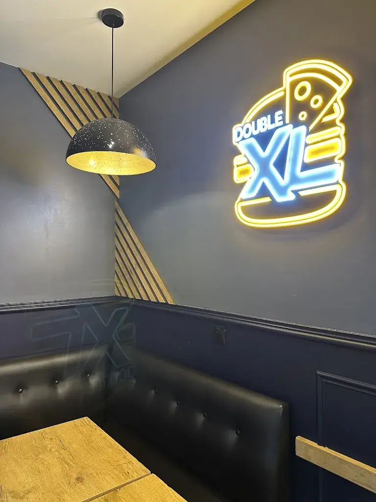 Zainab Almadhi_Double XL_Magny-le-Hongre_review