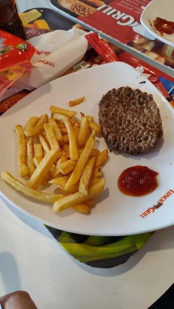 Menu_LUNCH GRILL_Magny-Cours_image_4