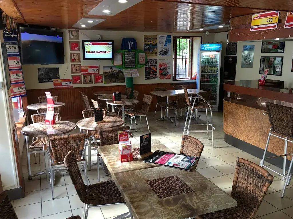 Le Magny_Magny-Cours_slider_image_2