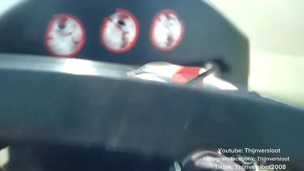 Magny-Cours Karting_Magny-Cours_slider_image_2