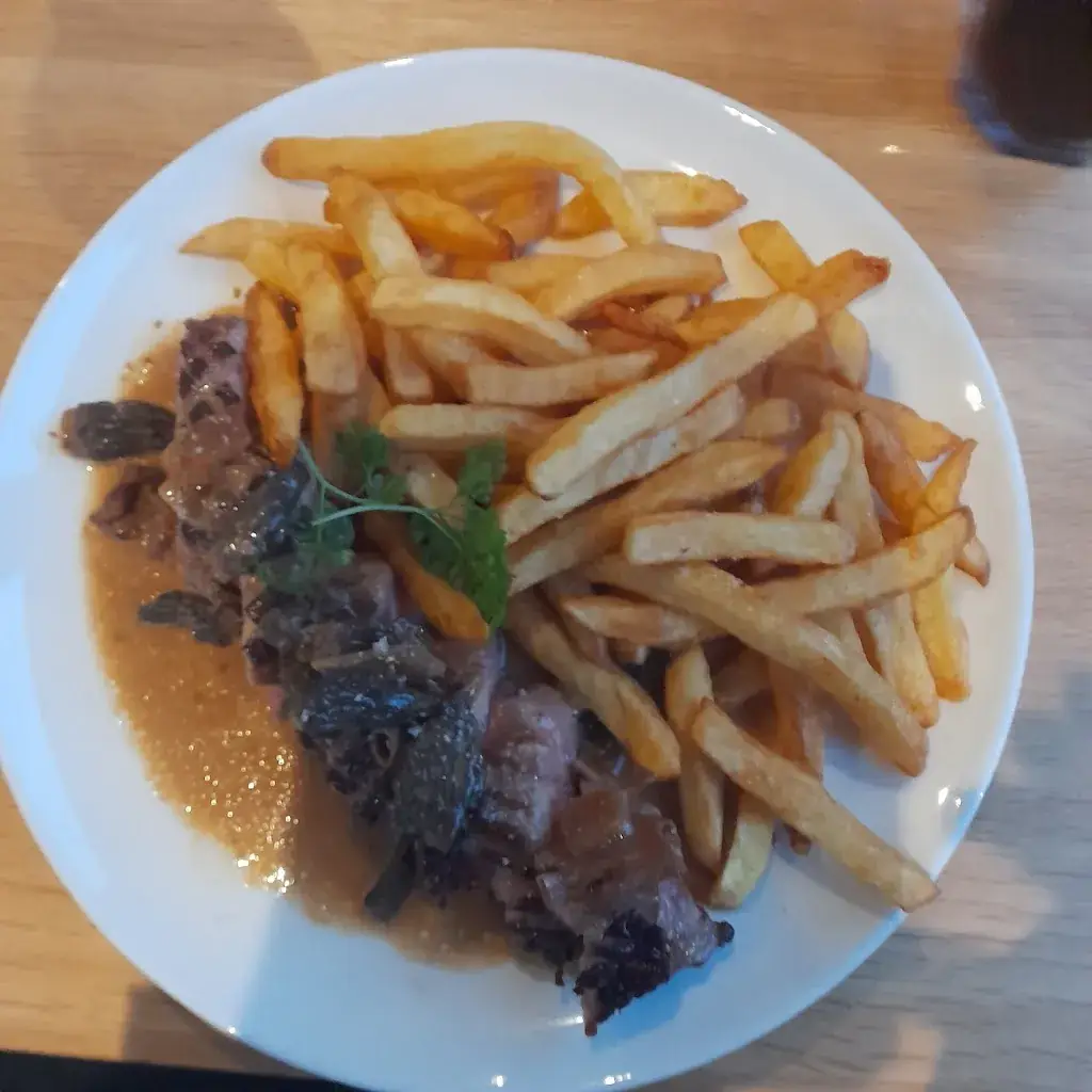 Liam Youssouf barnier_Le Petit Clos - Restaurant À Valence_Valence_review