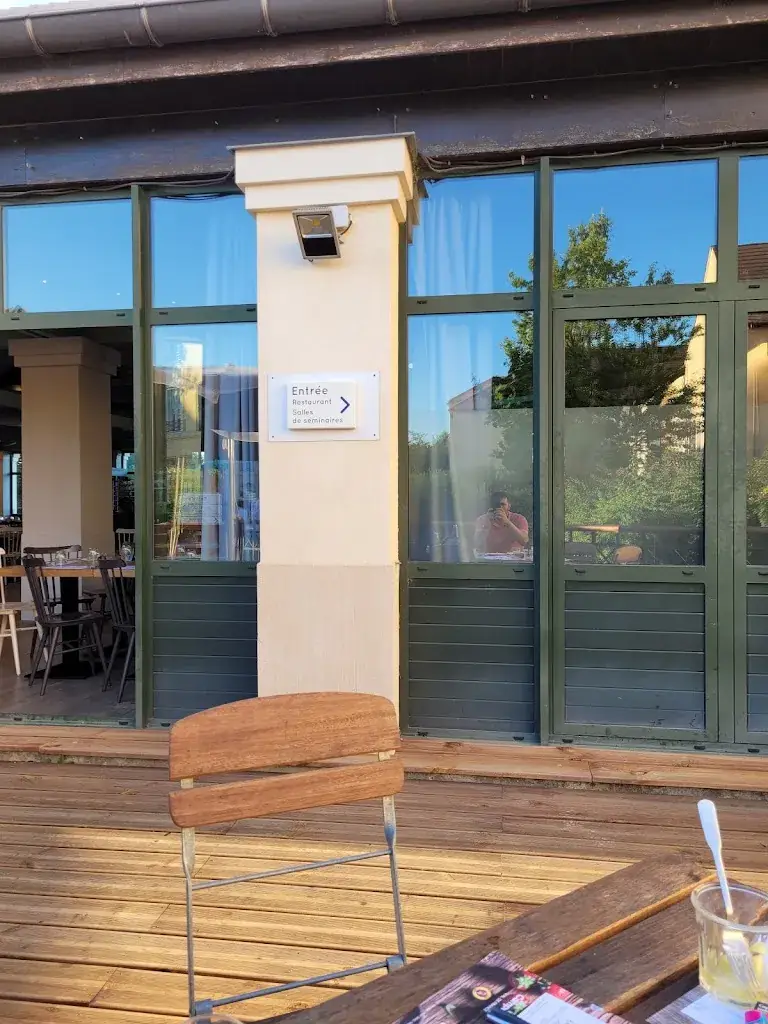 Chivu Adrian_Le Marché Gourmand_Magny-le-Hongre_recensione