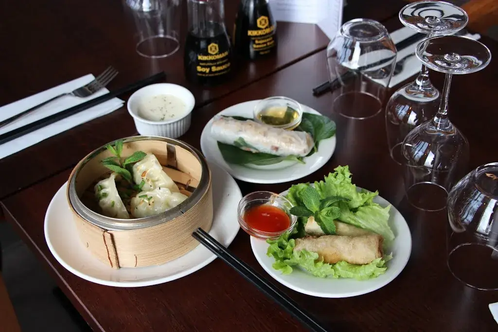 Asuka_Magny-le-Hongre_slider_image_3