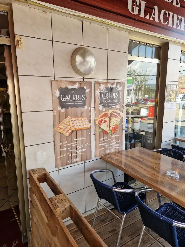 LE RENCARD restaurant in Bas-en-Basset