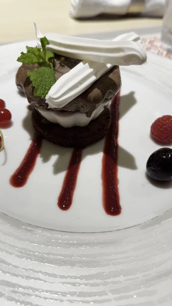 Le Montcenis_Montcenis_slider_image_2