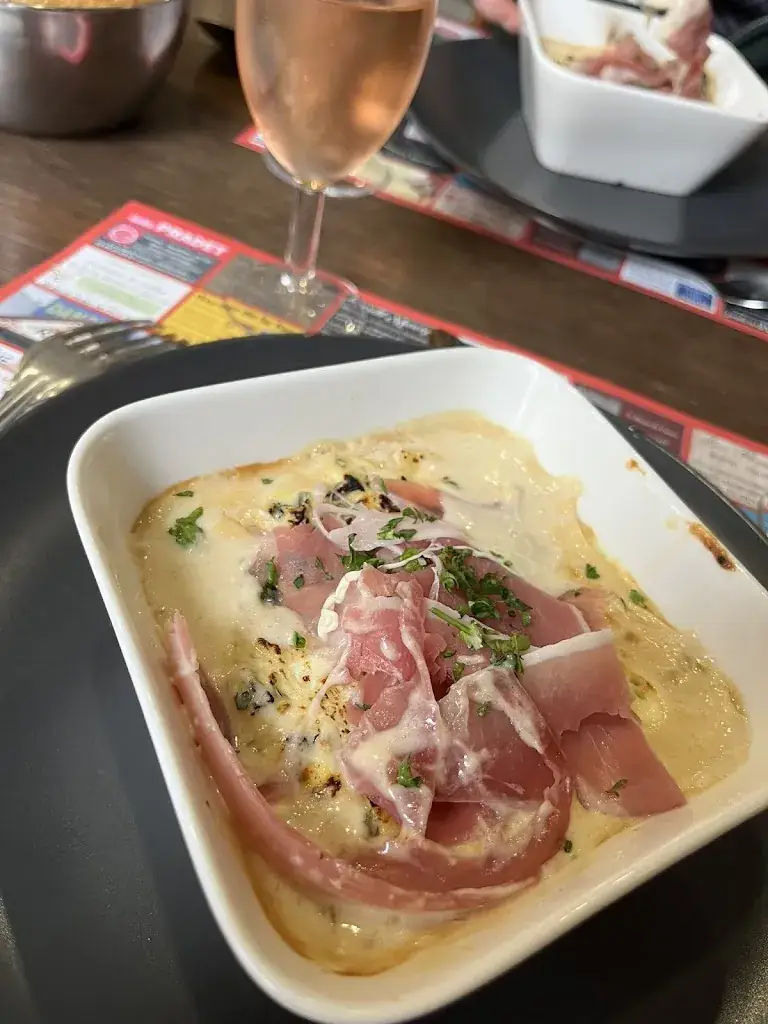 Marie Tatiana MARCHAND_Auberge du Vieux Moulin_Breuil_review