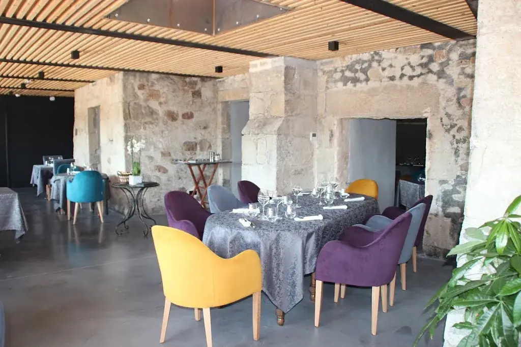 Le Restaurant du Château_Saint-Sernin-du-Bois_slider_image_1