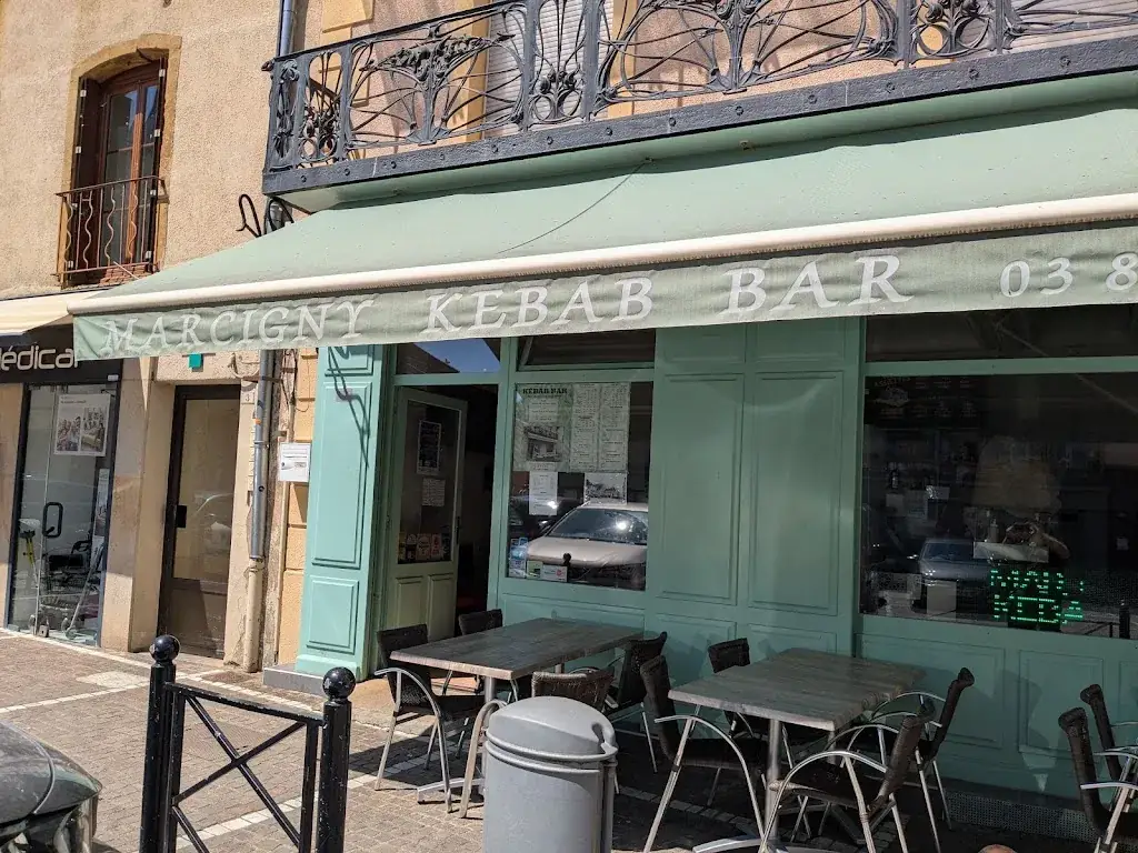 Marcigny Kebbab Bar Pizzas_Marcigny_slider_image_2