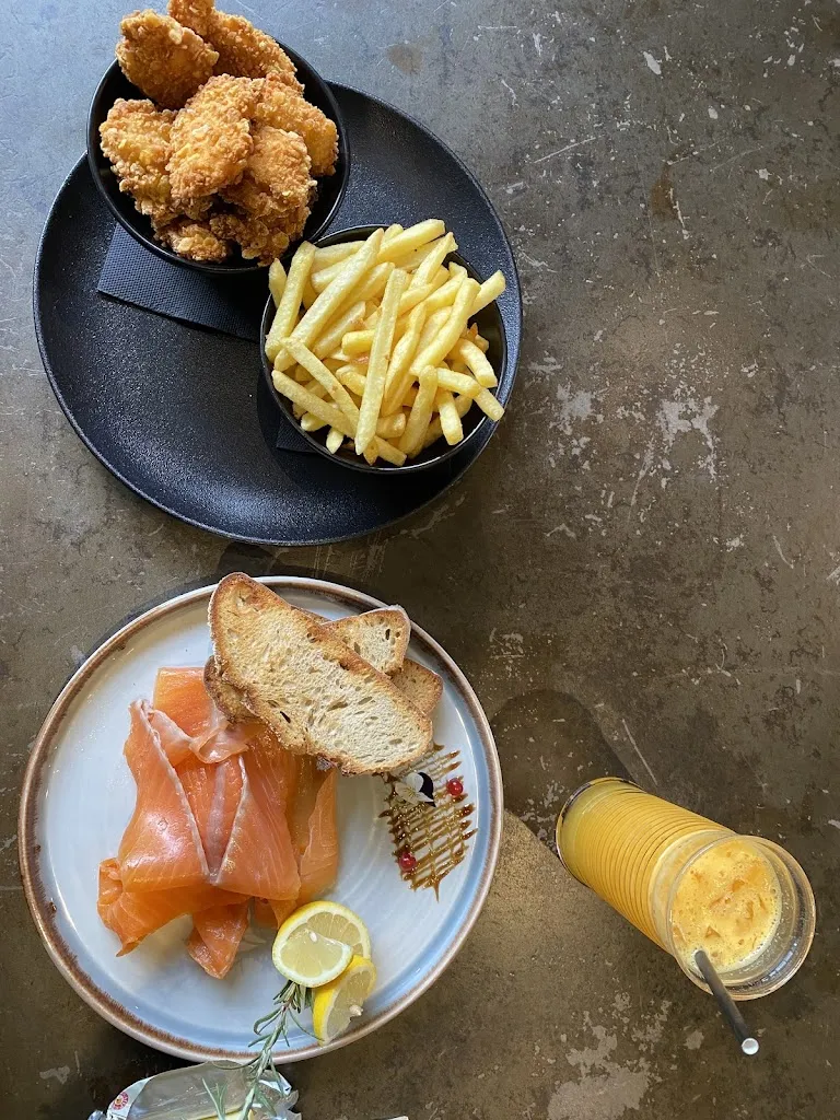 Anamika Dutta_Le 1107_Rousses_review