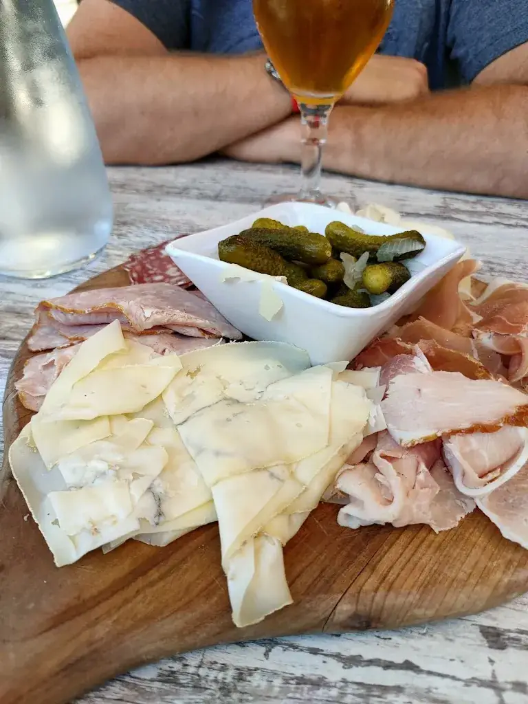 Le Patio_Rousses_slider_image_2