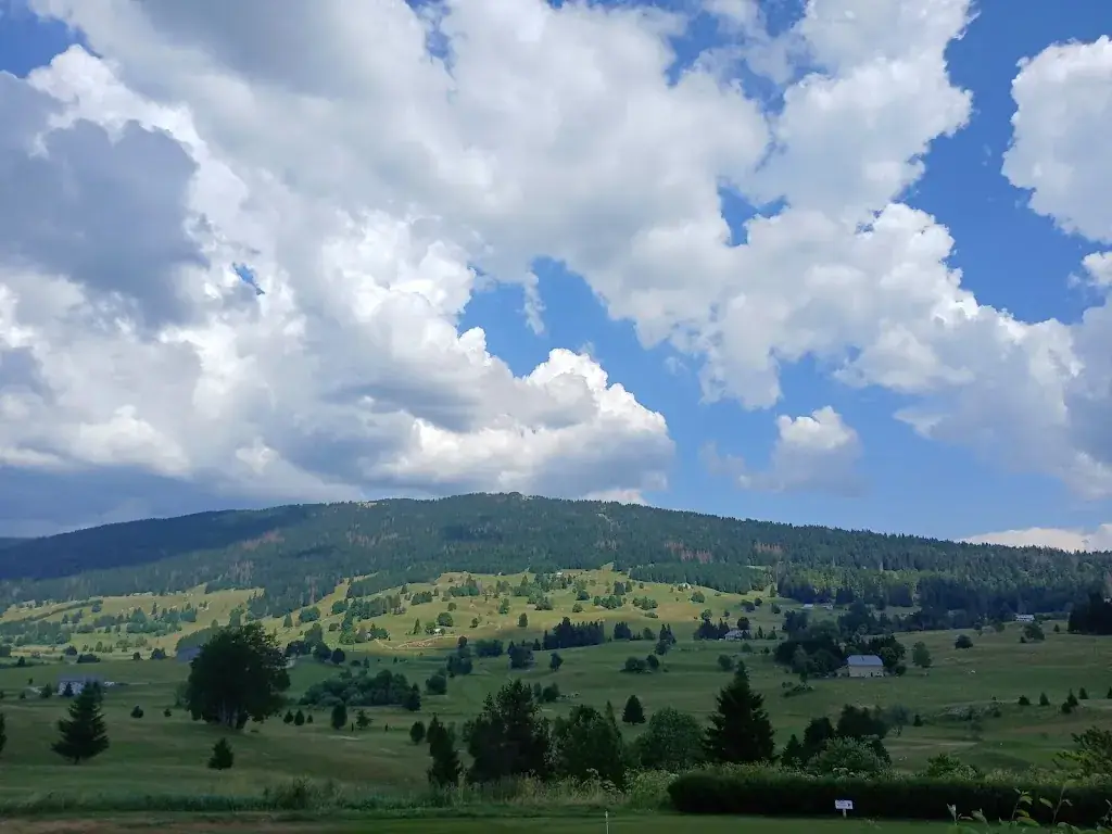 Tom Matthewson_Golf du Mont Saint Jean_Rousses_review