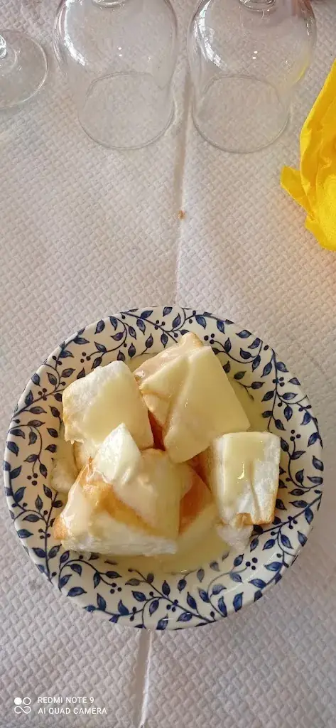 Menu_Restaurant LA CAMARGUE_Bas-en-Basset_image_8