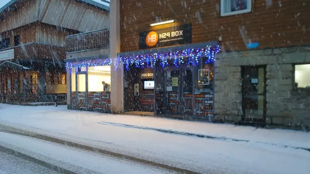 H24 BOX Les Rousses restaurante en Rousses