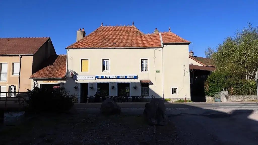 Le Petit Carbillet_Marmagne_slider_image_1