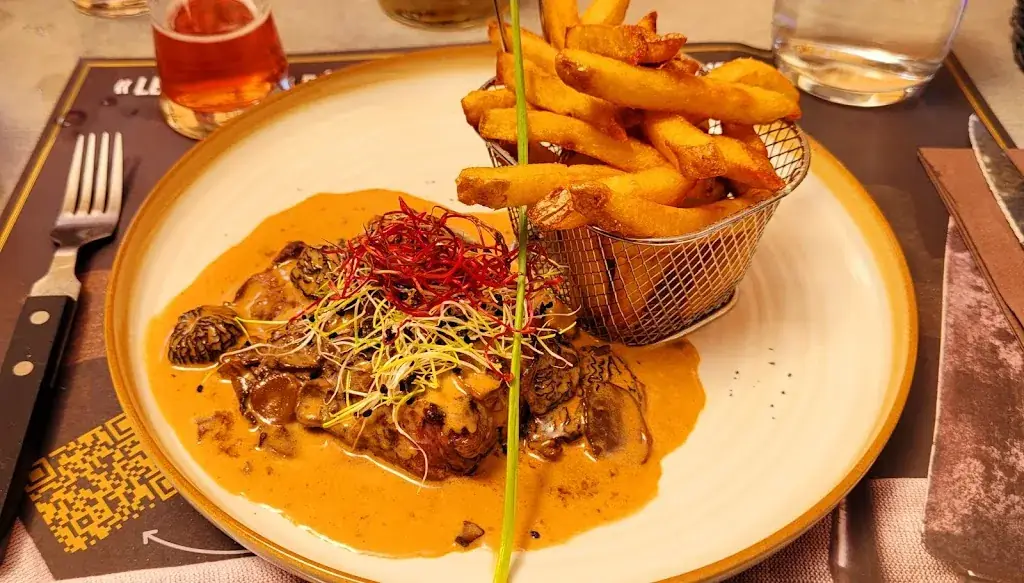 La Calèche Méziré restaurant in Méziré