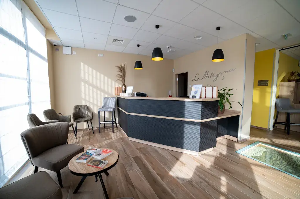 Hôtel Restaurant Le Mitigana restaurant in Migennes