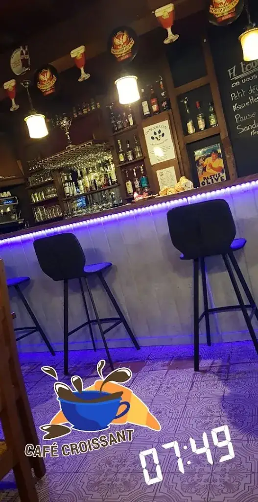 L'Huteau restaurant in Mervans