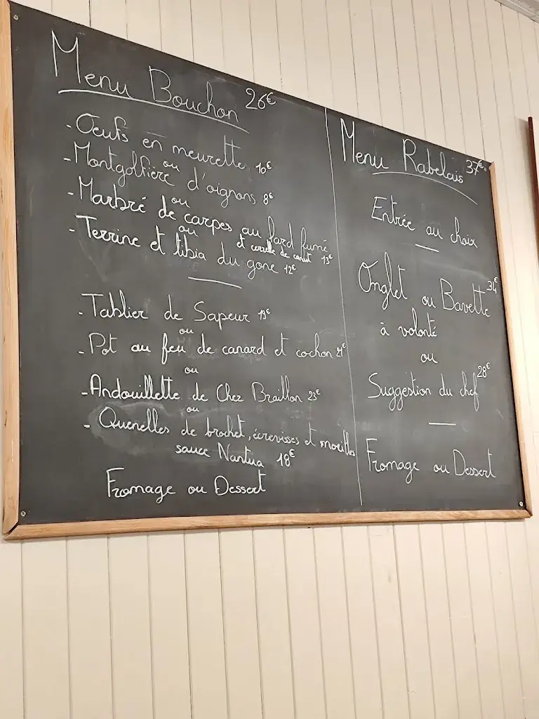 Vialette Frédéric_Le bouchon tramayon_Tramayes_review