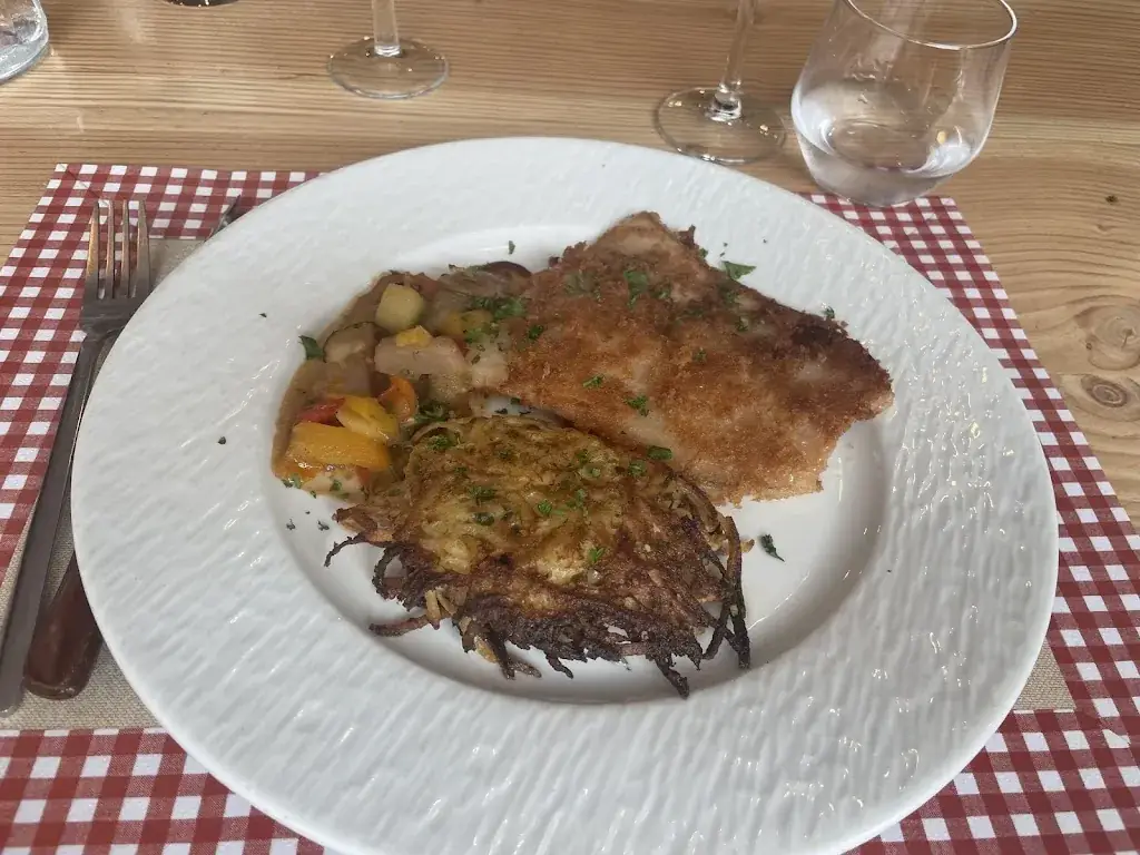 Le bouchon tramayon_Tramayes_slider_image_1