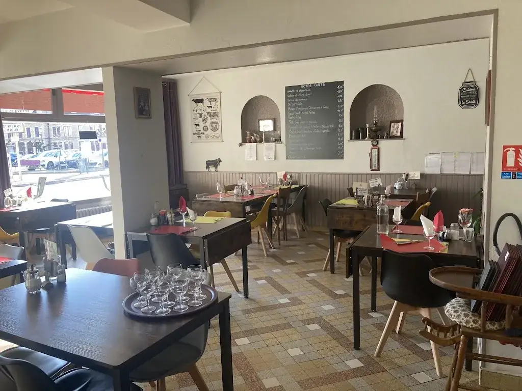 bader ouldham_ENTRE NOUS SARL_Matour_reseña