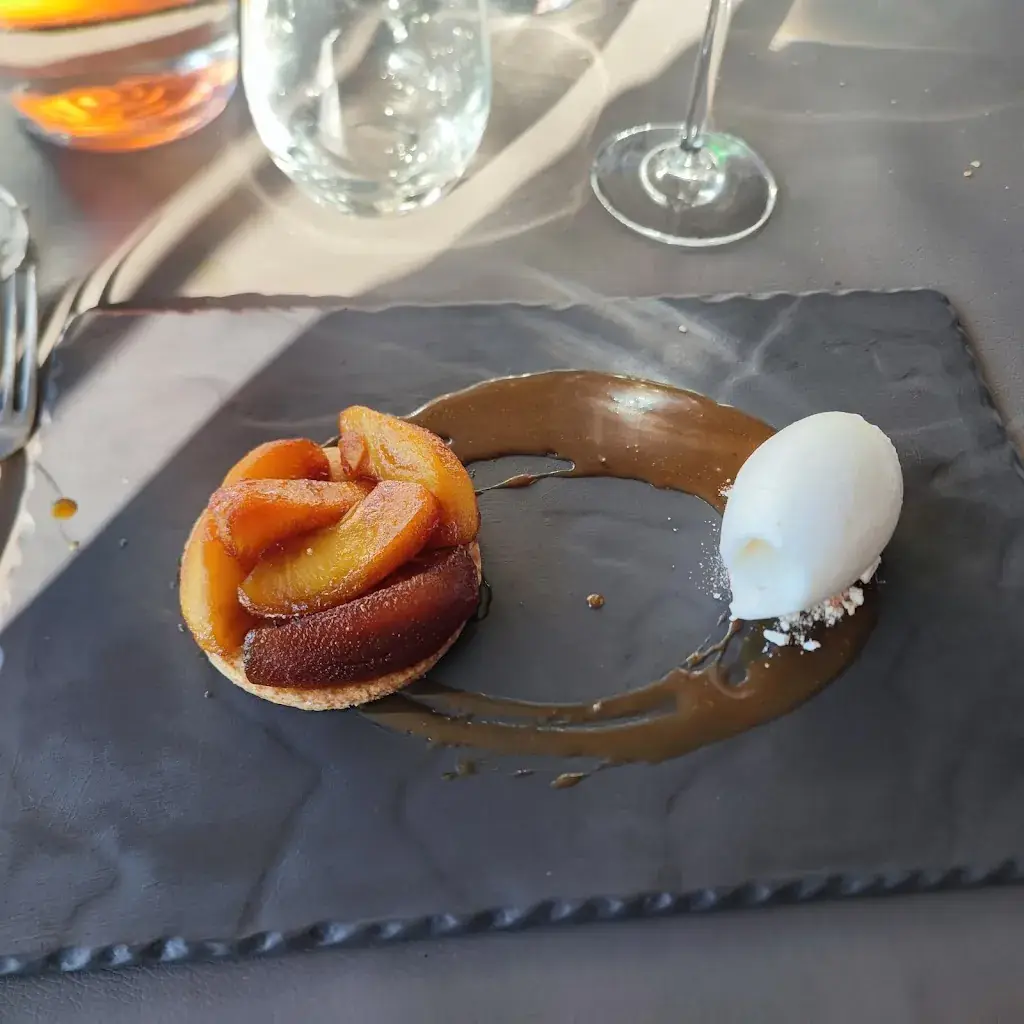 Menu_Le Saint-Cyr_Montmelard_image_8