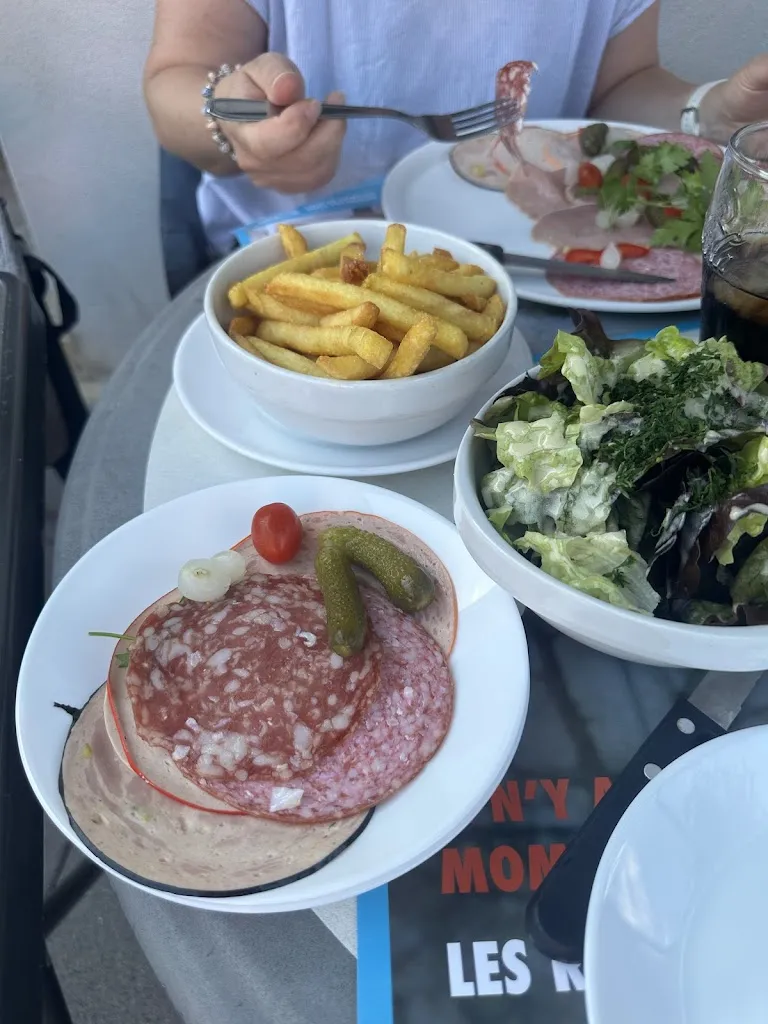 Meister Im Geiste_Le Christis_Mathay_review