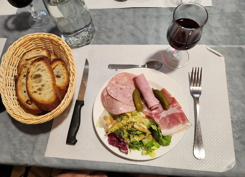 Bar L'embuscade_Mercurey_slider_image_2