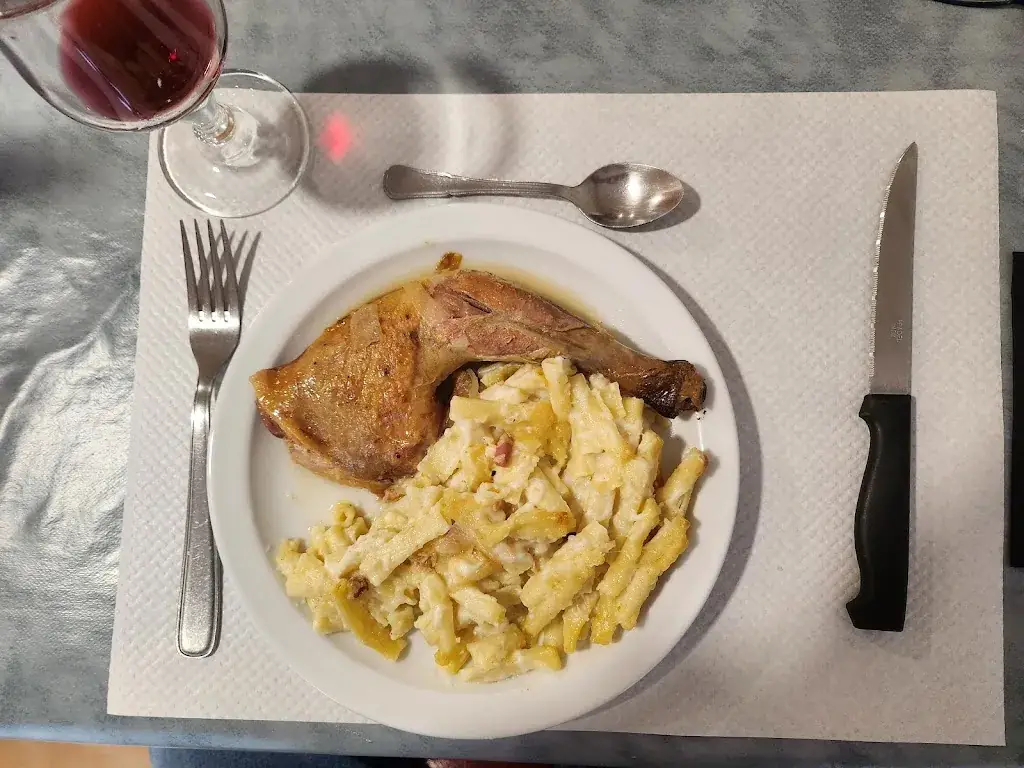 Bar L'embuscade_Mercurey_slider_image_3